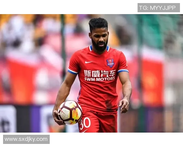 深圳足球队在钻石联赛中的默契配合与战术分析探讨